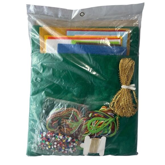 Bucilla Nativity Jeweled Christmas Tree Skirt 45" Kit 3576 Green New Sealed VTG - Picture 3 of 4